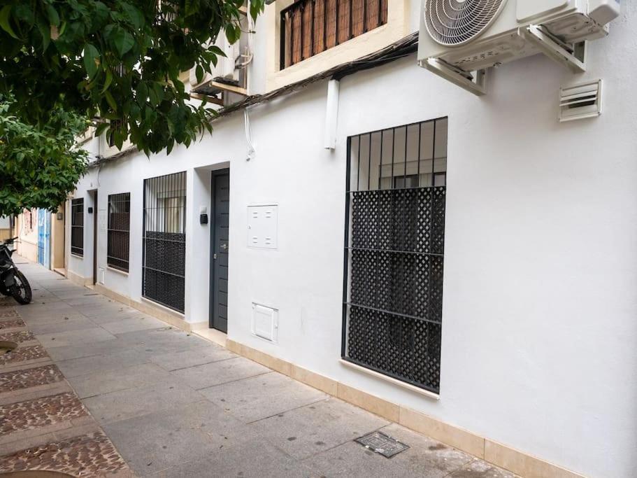 Apartamento Bhost - La Sacristia 2 *
