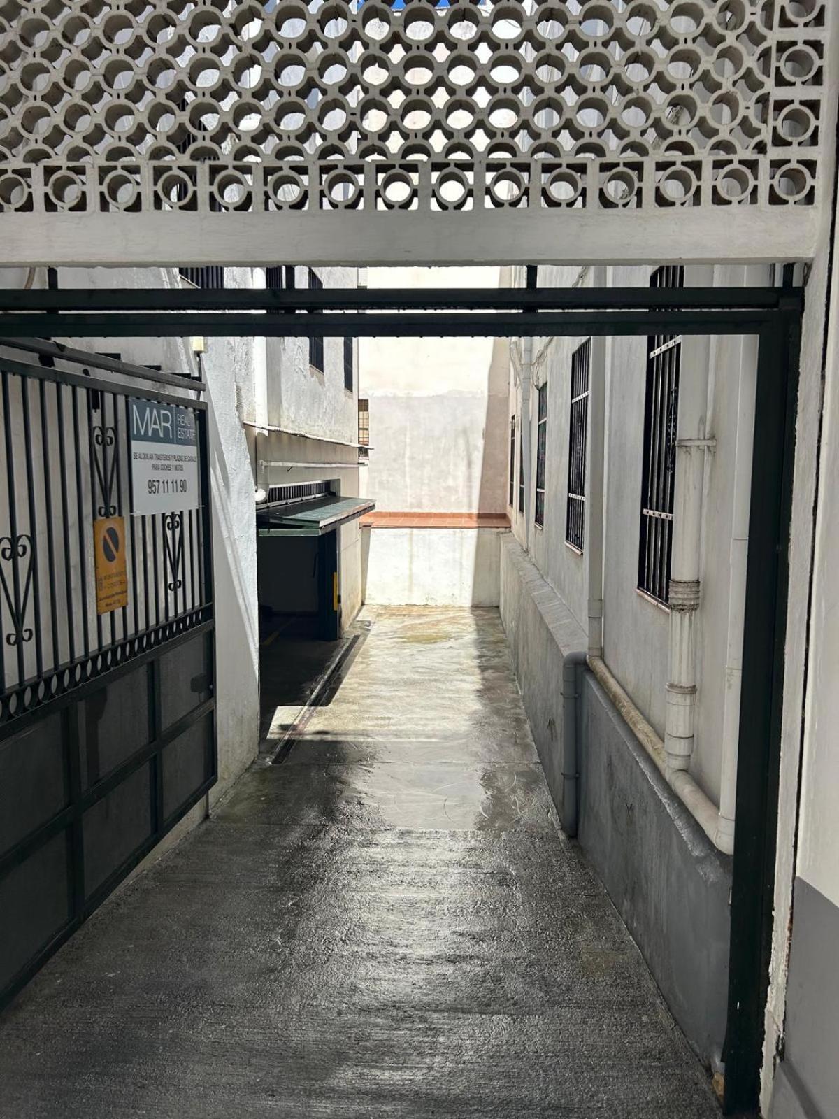 Apartamento Bhost - La Sacristia 2 *